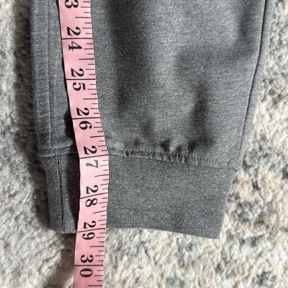 Men’s Cuts Hyperloop Sweatpants - Picture 5 of 11